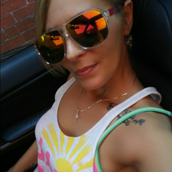 Meet your Posher, Rachael - Picture 7 of 7